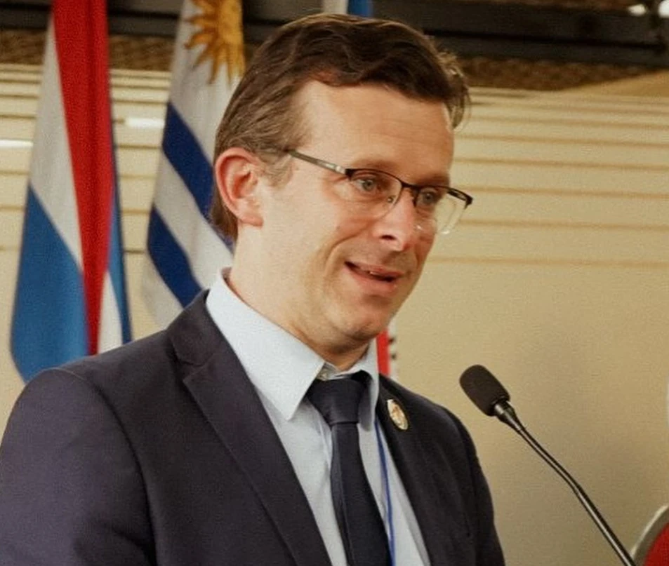 Dastugue dijo que el estado "debe proteger la vida, no administrar la muerte"