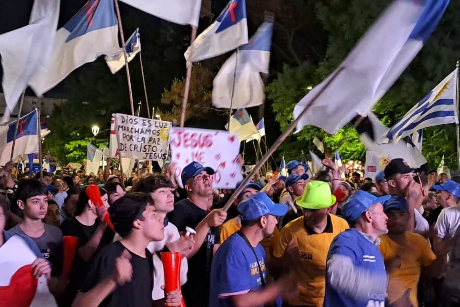 Marcharon por Jesús porque llegó "la hora de juntarse para ser sal y luz"