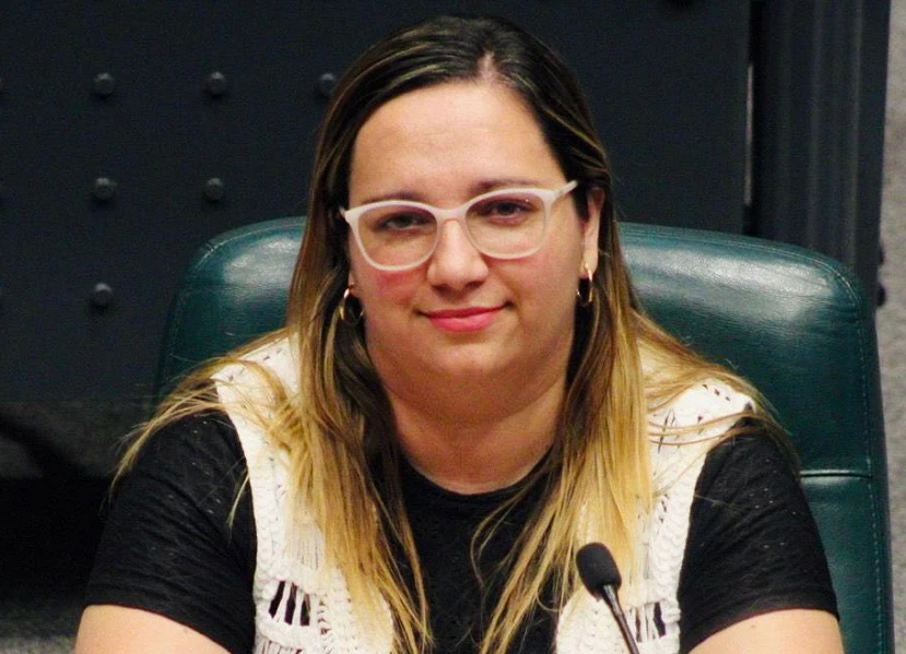 Batista valoró dignidad, fortaleza y contribución de las mujeres