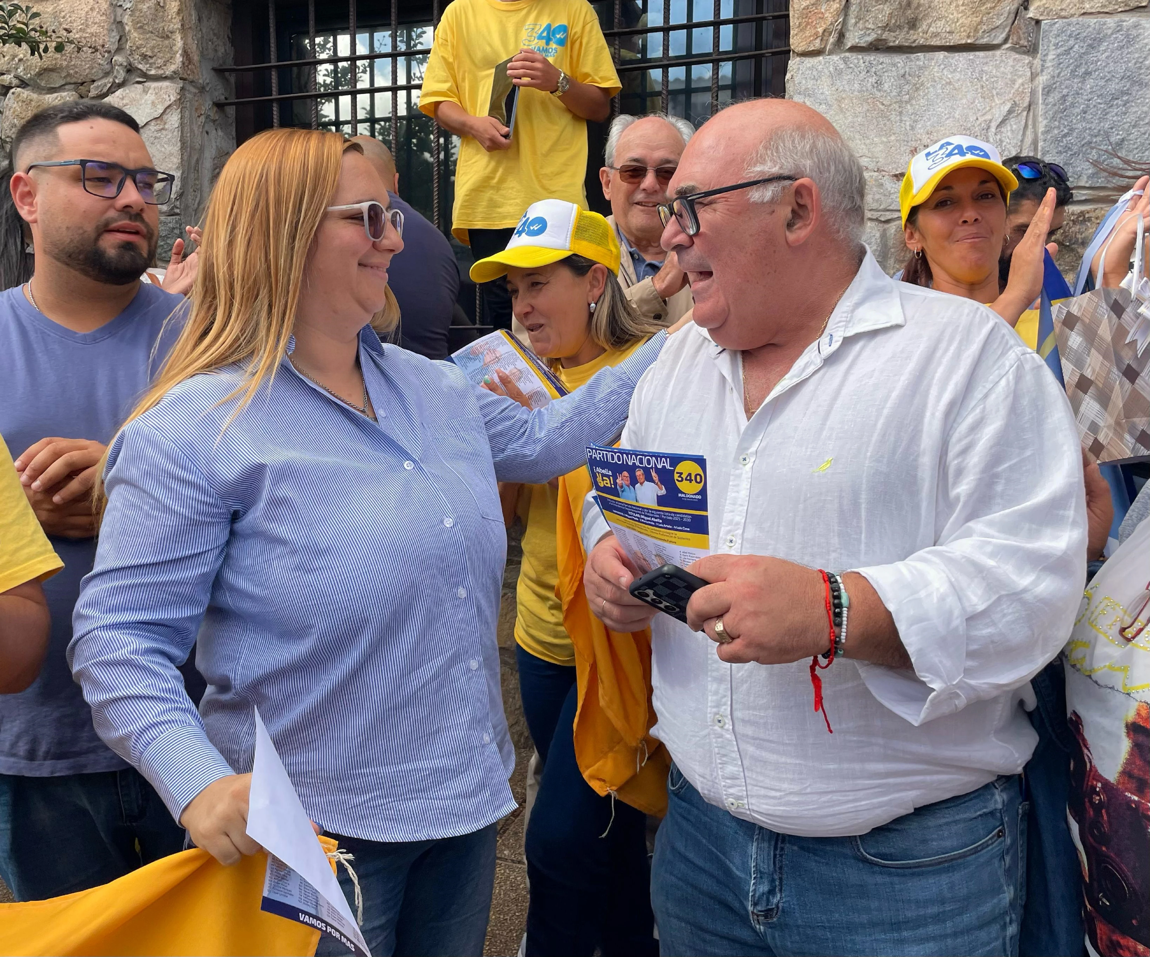 "Vamos por Más" y Abella coinciden esta semana en anuncios y programas