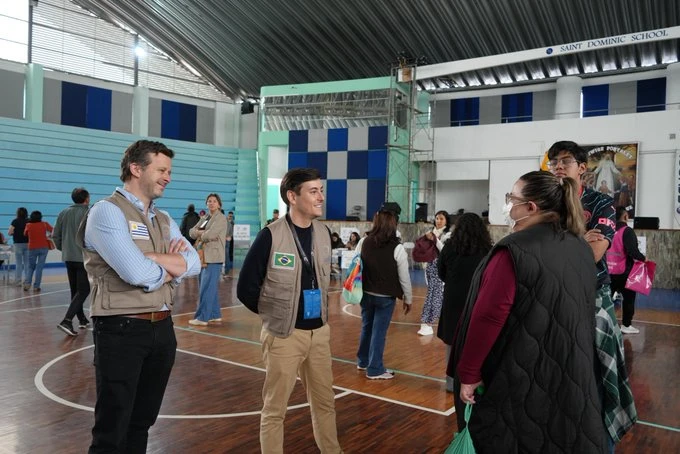 Dastugue saludó jornada cívica en Ecuador y a Noboa como ganador