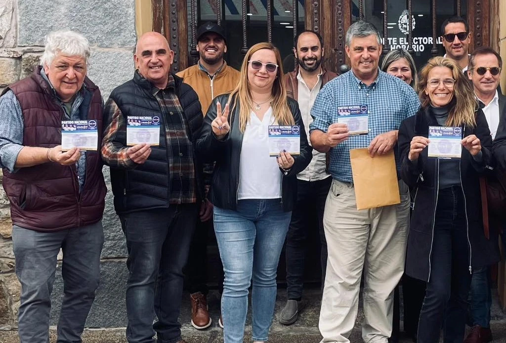 "Vamos por Más" apoya a la 222 CH en Punta del este
